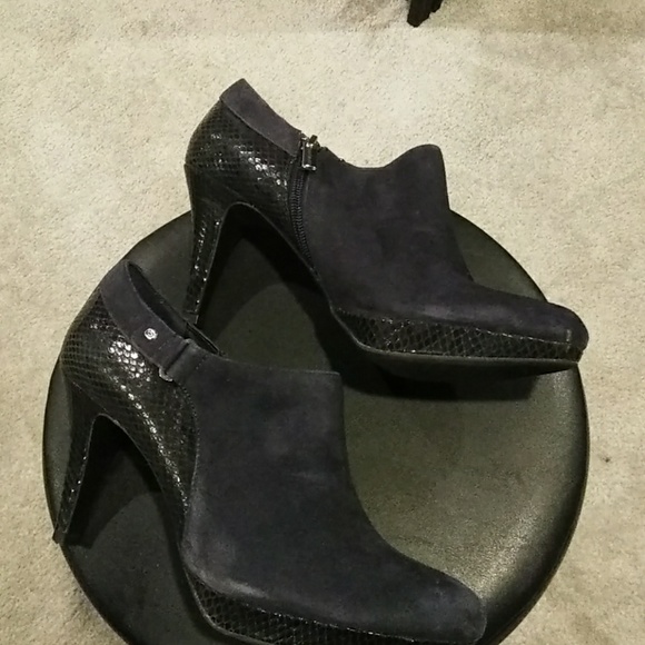 Bandolino booties. - Picture 2 of 4